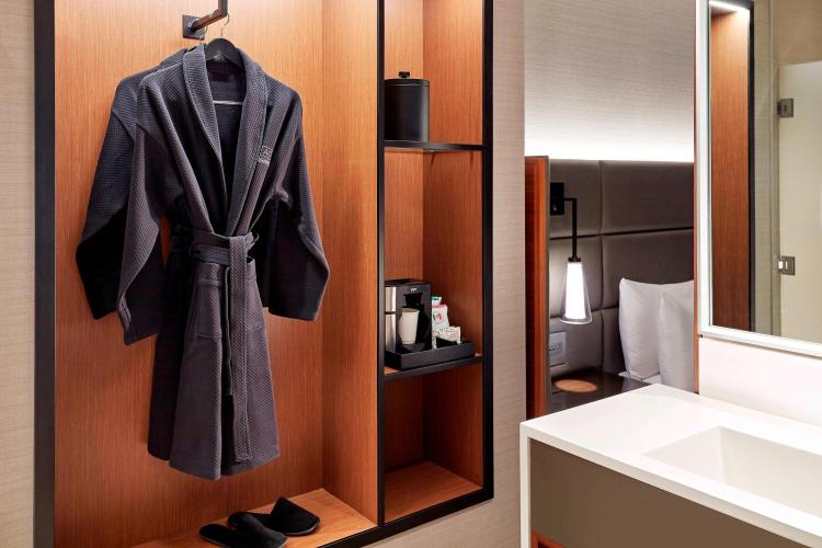 AC Hotel by Marriott Sunnyvale Cupertino photo 3