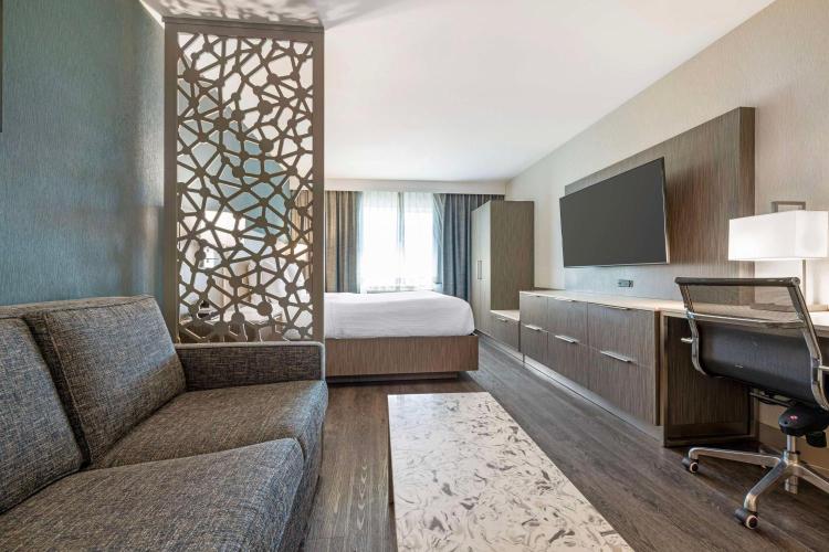 Best Western Plus Temecula Wine Country Hotel & Suites photo 3