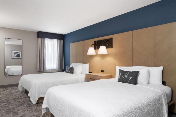 Eastland Suites Hotel & Conference Ctr, Trademark by Wyndham photo 3