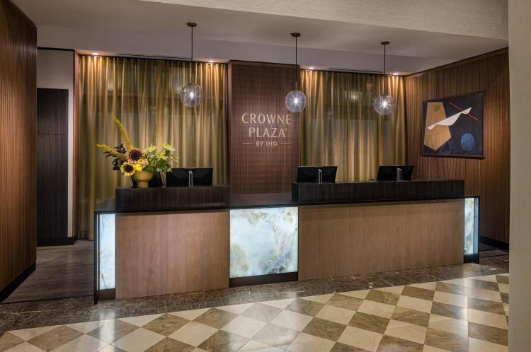 Crowne Plaza Cleveland at Playhouse Square by IHG photo 1
