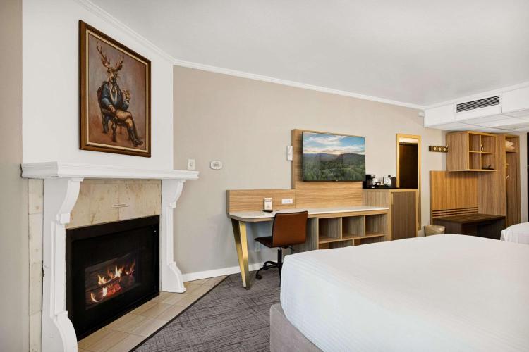 Chateau Big Bear Boutique Hotel, BW Signature Collection photo 2