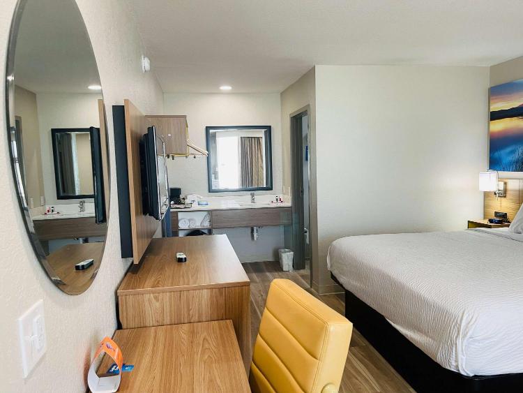 Days Inn by Wyndham Killeen Fort Hood photo 3