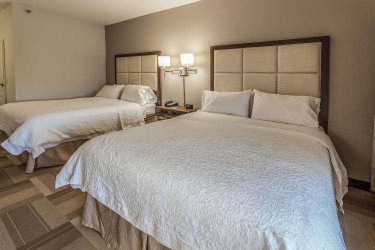 Hampton Inn Colorado Springs-Airport photo 3