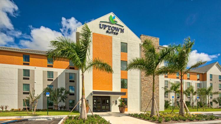 Uptown Suites Extended Stay Tampa FL - Riverview photo 1