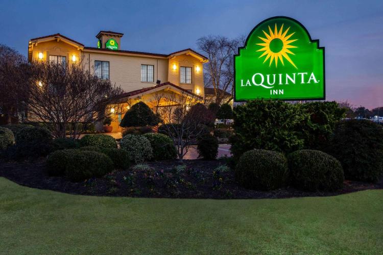 La Quinta Inn by Wyndham Norfolk Virginia Beach photo 1