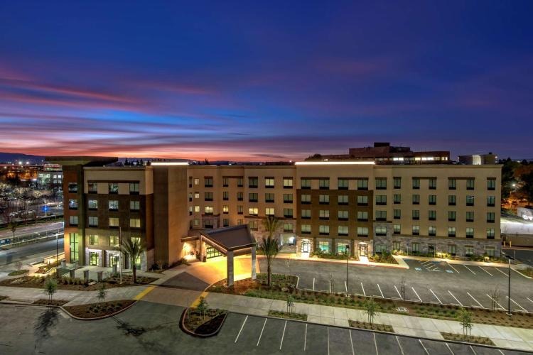 Hampton Inn & Suites San Jose Airport photo 1