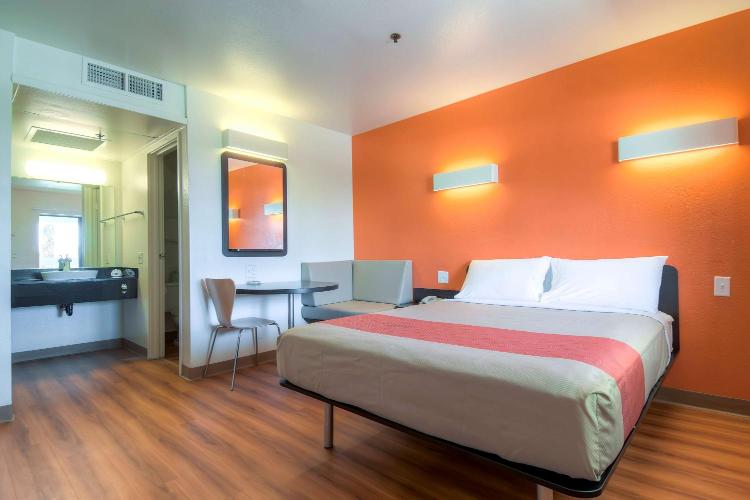 Motel 6-Palm Springs, CA - Downtown photo 3