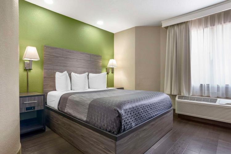 Rodeway Inn Tuscaloosa near University photo 2