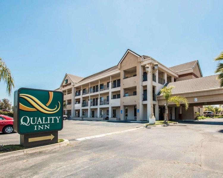 Quality Inn Temecula Valley Wine Country photo 1