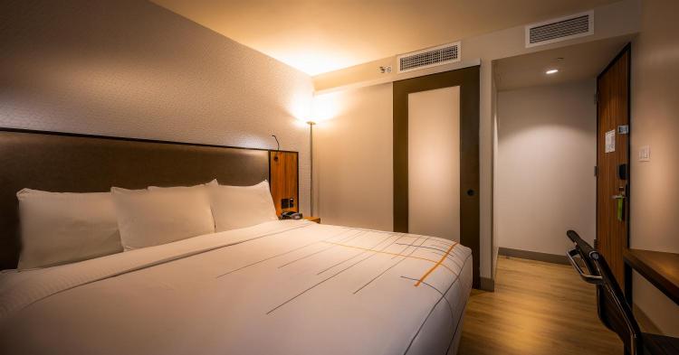 La Quinta by Wyndham Time Square South photo 3