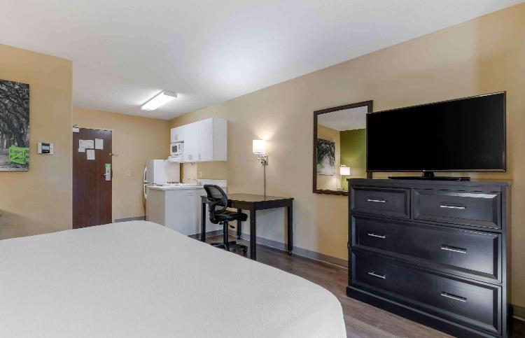 Extended Stay America Suites - Kansas City - Airport photo 3