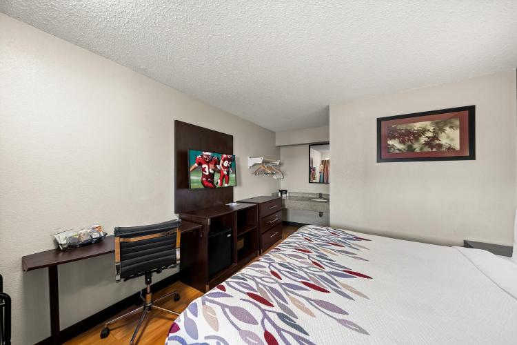 Red Roof Inn Dallas - DFW Airport North photo 3