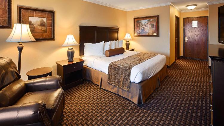 Best Western Plus Southpark Inn & Suites photo 3