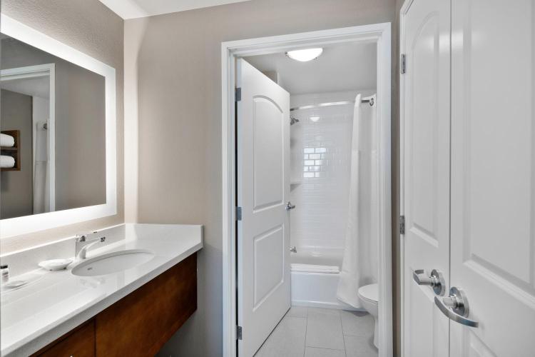 Staybridge Suites Irvine - John Wayne Airport by IHG photo 2