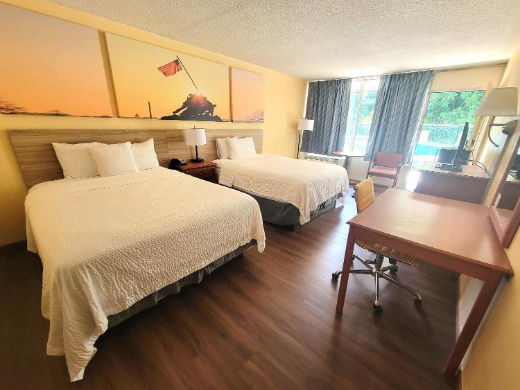 Days Inn by Wyndham Alexandria South photo 3