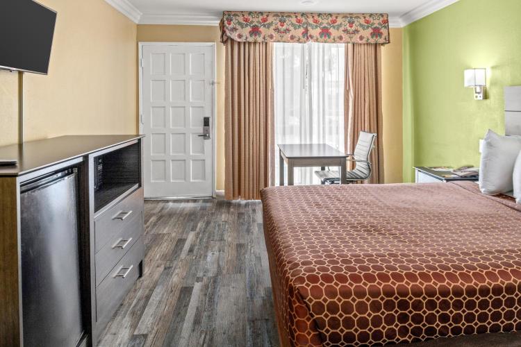 Vagabond Inn Costa Mesa photo 3