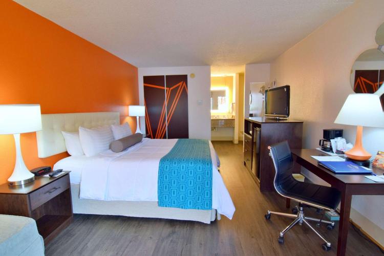 Howard Johnson by Wyndham Ocala FL I-75 photo 3