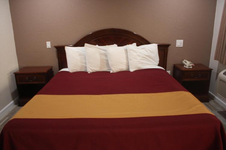 Value Inn & Suites photo 2