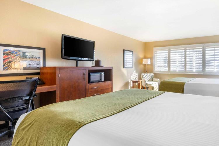 Best Western Plus Beach View Lodge Carlsbad photo 3