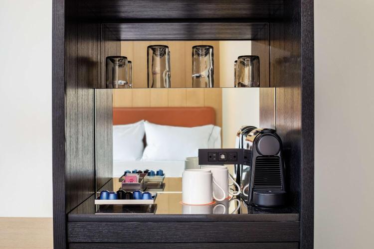 Canopy By Hilton Baltimore Harbor Point - Newly Built photo 2