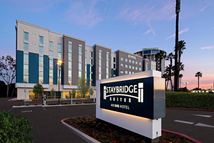 Staybridge Suites - Long Beach Airport by IHG photo 1