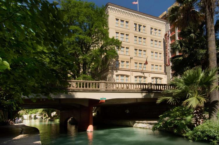 Drury Inn & Suites San Antonio Riverwalk photo 1