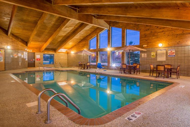 AmericInn by Wyndham Ames photo 1