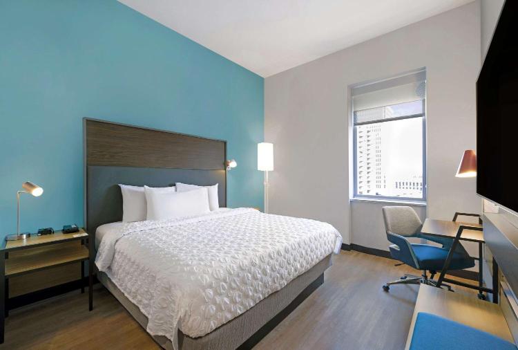 Tru By Hilton Minneapolis Downtown photo 2