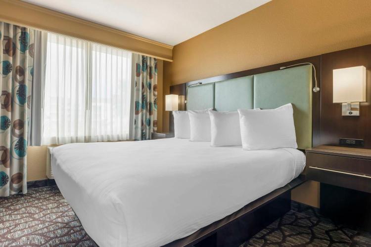 Best Western Plus Oceanside Palms photo 3